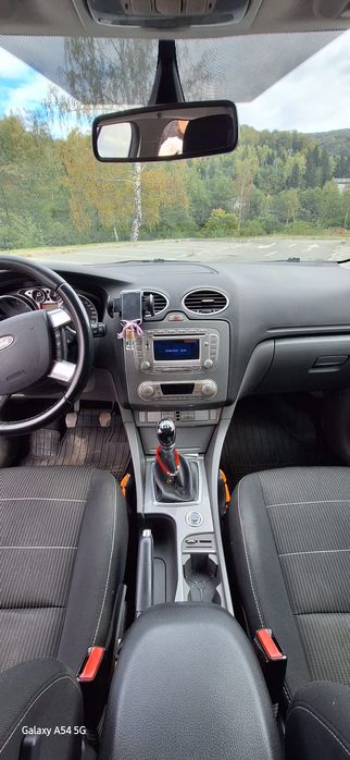 Vand Ford focus titanim