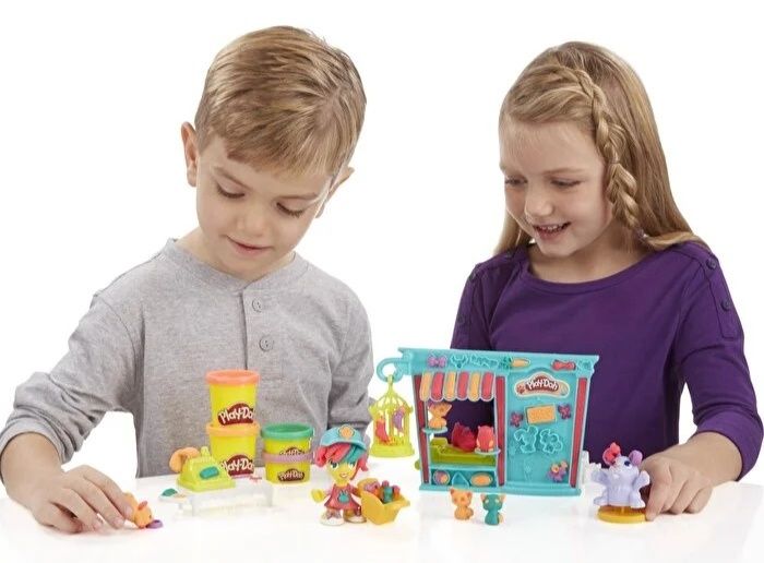 Play Doh Творчески комплекти, цена от 15 лв. до 30 лв.