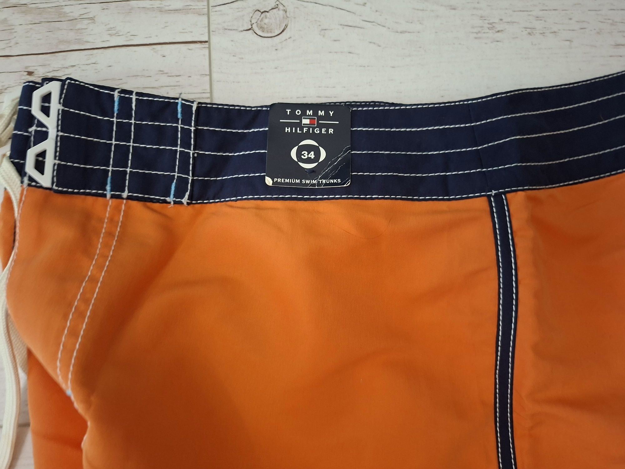 Tommy Hilfiger-Ориг. Шорти Нови!!!