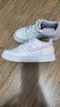 Adidasi Nike marimea 35
