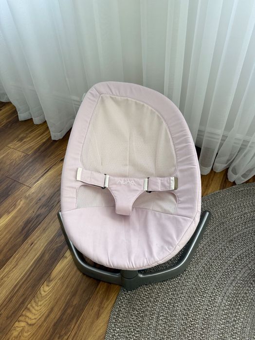 Balansoar șezlong Nuna leaf roz 0+ luni