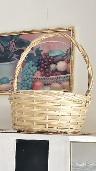 Корзинка плетёная