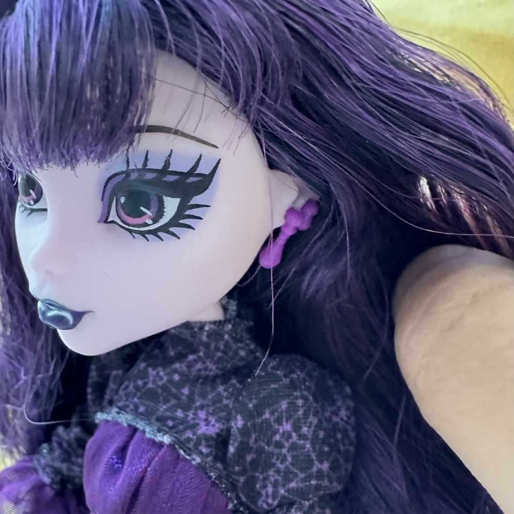 Кукла Monster High Элизабет