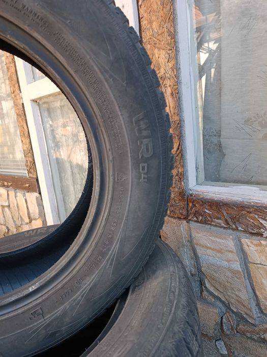 Гуми 195/65 15 Nokian WR D4 4 броя