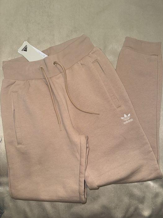 Спортен екип долнище Adidas