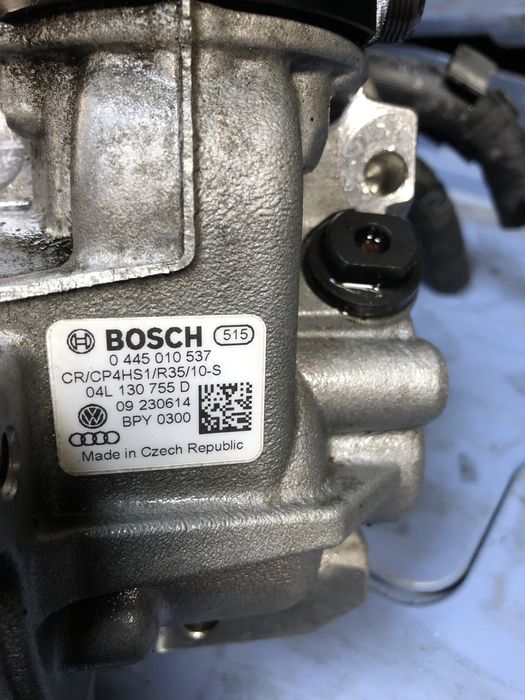 POMPA INALTA  injectoare AUDI Volkswagen 2.0 TDI COD 04L130755D