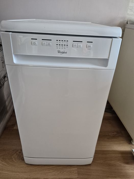 Masina de spalat vase Whirlpool