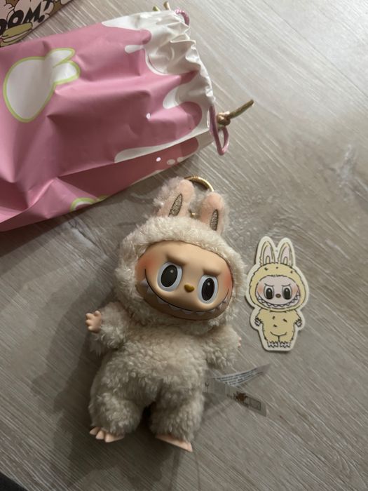 Labubu THE MONSTERS – Exciting Macrons (оригинално)