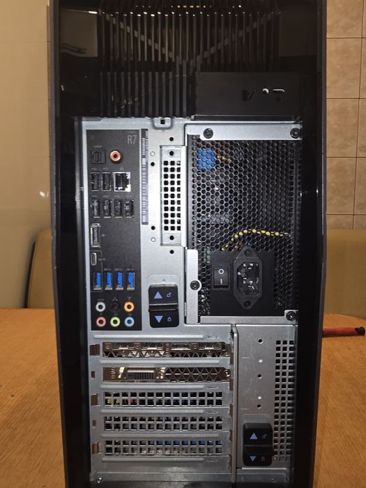 Calculator Alienware Aurora R7, intel i7 8700, GTX 1080