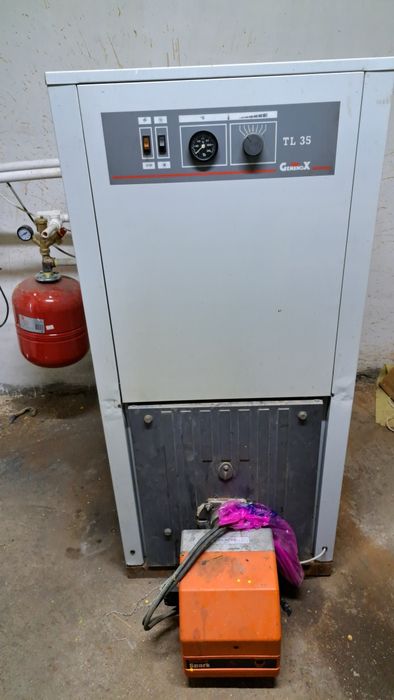 Продам дизельную печь отопления