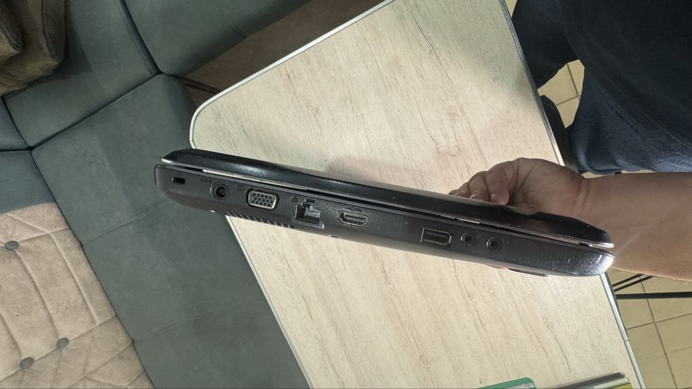 Notbuk Samsung sotiladi