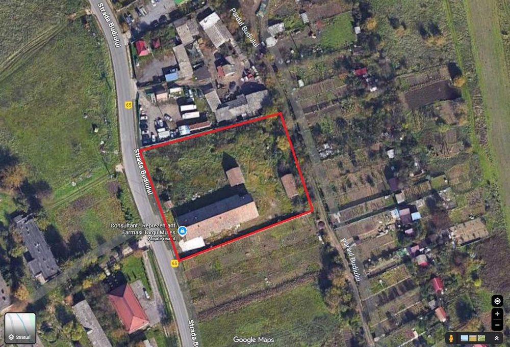 Teren cu constructie la rosu