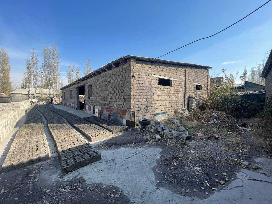 Нотурар жой бино сотилади №375