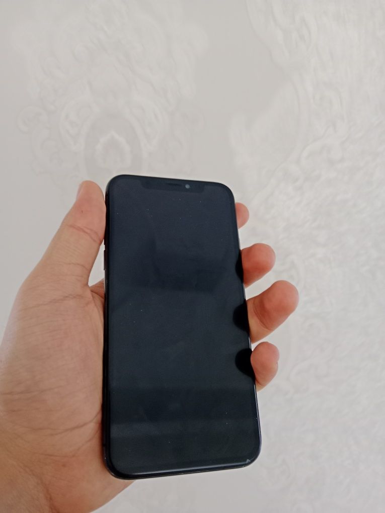 iPhone X ideal xolatda