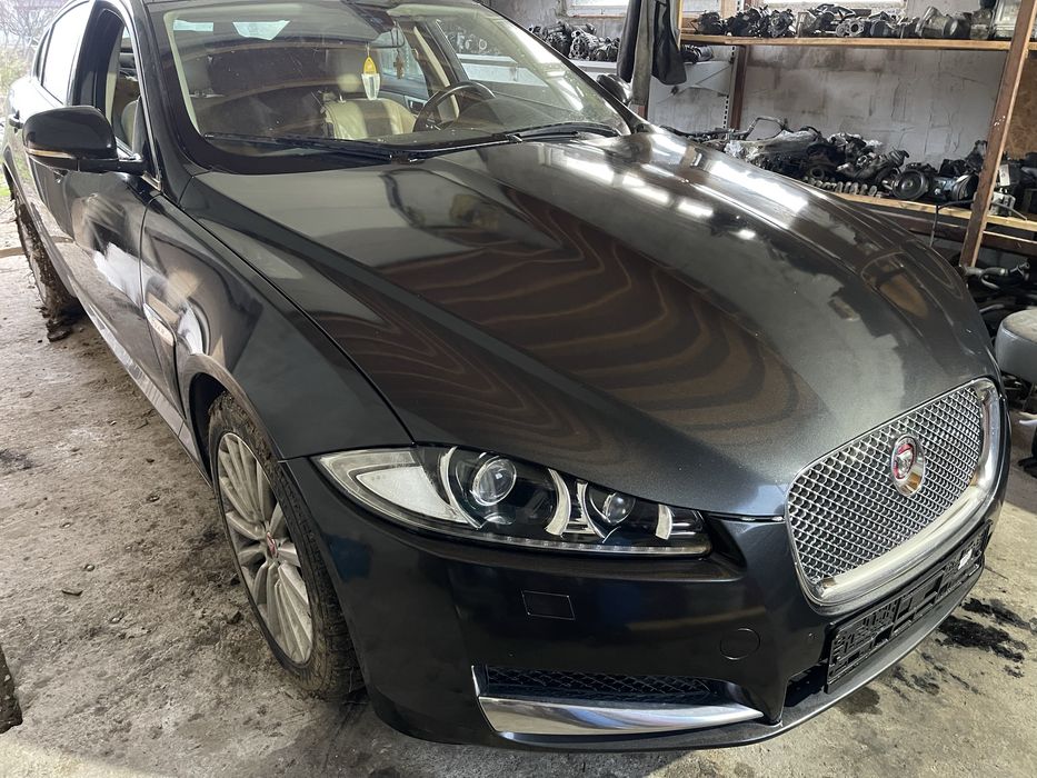 Piese pentru Jaguar XF Facelift x250 2.2D Premium Luxury 224DT Automat