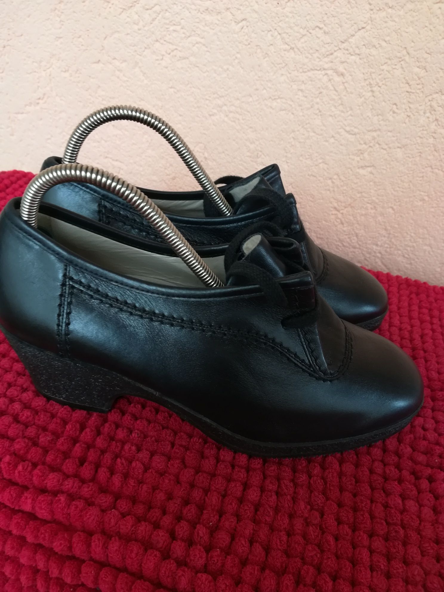 Pantofi noi Hassia nr 36 piele#