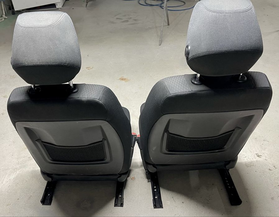 Scaune fata BMW F30 F31 la 300 ron