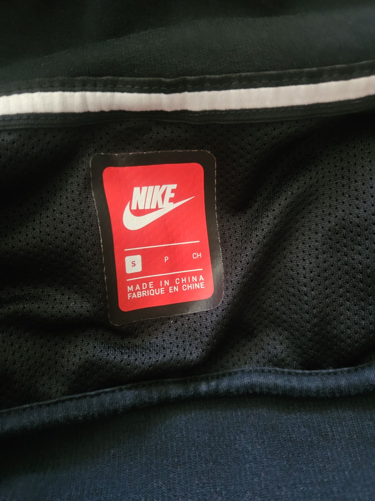 Nike Tech Fleece Размер S