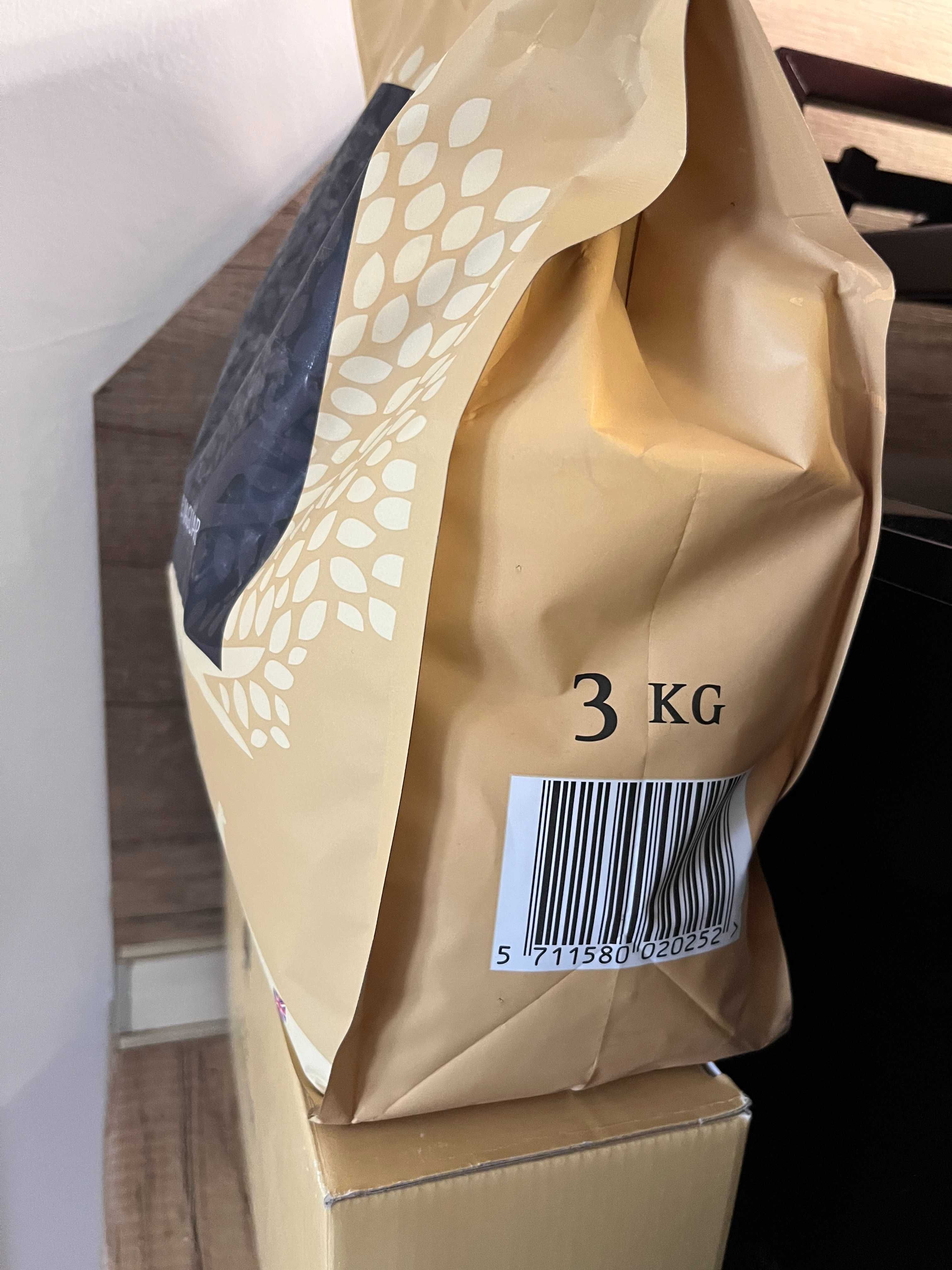 Essential Food The Jaguar, храна за котки-3кг и 8бр. пауч 2 вида