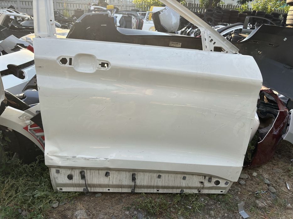 Врата Ford Explorer