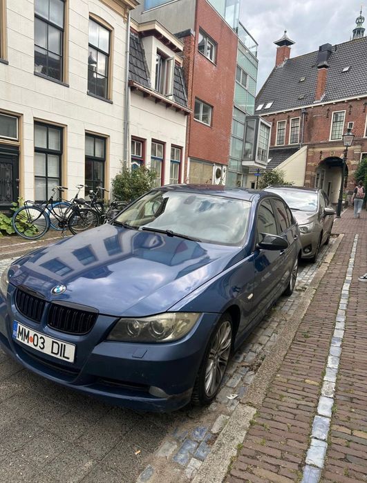Bmw e90 320d an 2006
