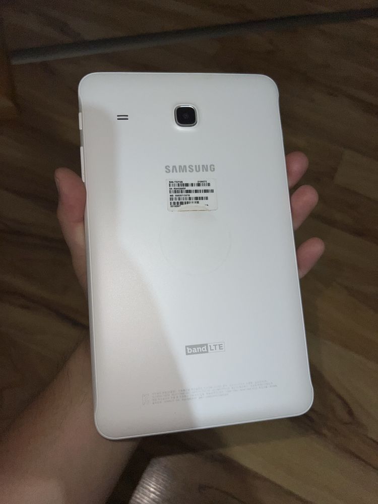 Планшет Galaxy Tab E (SM-T375S)