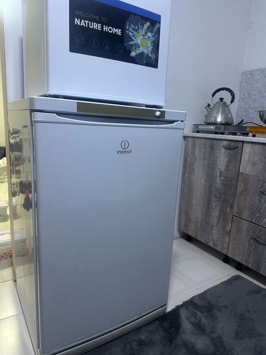 Срочно продам морозильник