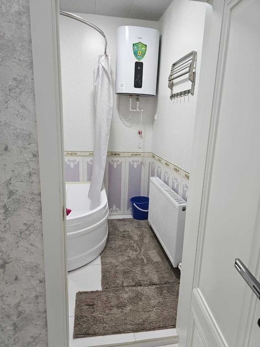 сдается 2х комнатная квартира на 3 этаже в районе крытый рынок