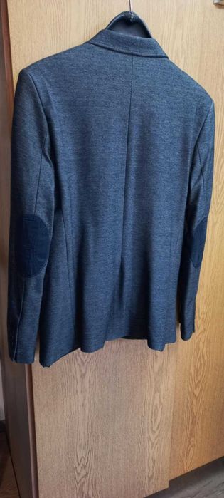 Елегантно мъжко сако, кройка slim fit