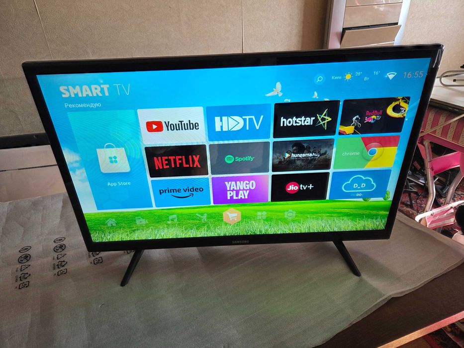 Телевизор 32 (81см) Samsung смарт QA32_QA85QX2AAJXXZ