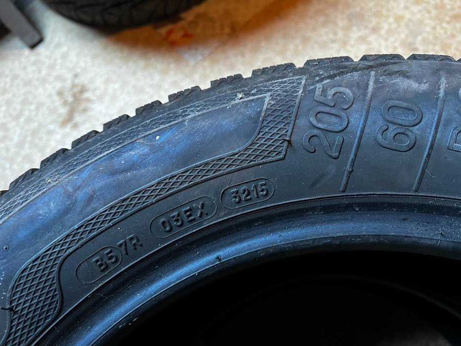 205/60/16 Kleber Krisalp зимни - 2 бр