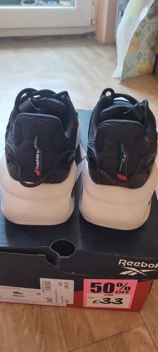 Оригинални маратонки "Reebok "