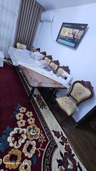 Stol stullar sotiladi