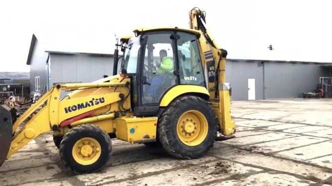 Închiriez excavator 24 t, buldoexcavator si bascule  8x4, 6x4