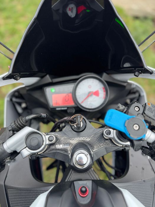 Vând Yamaha yzf r125