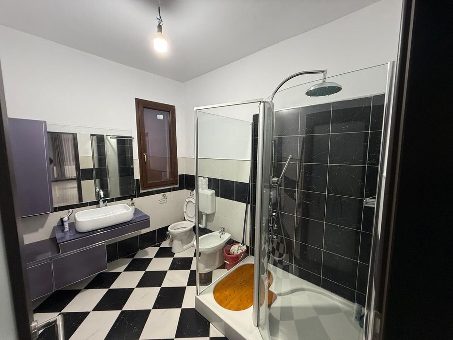 Inchiriere casa pentru Târgul de Crăciun din Craiova! weekenduri disp.