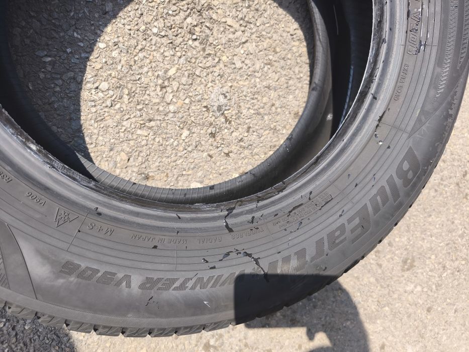 215/60/16" 2бр Yokohama blue earth winter,dot1023,6mm