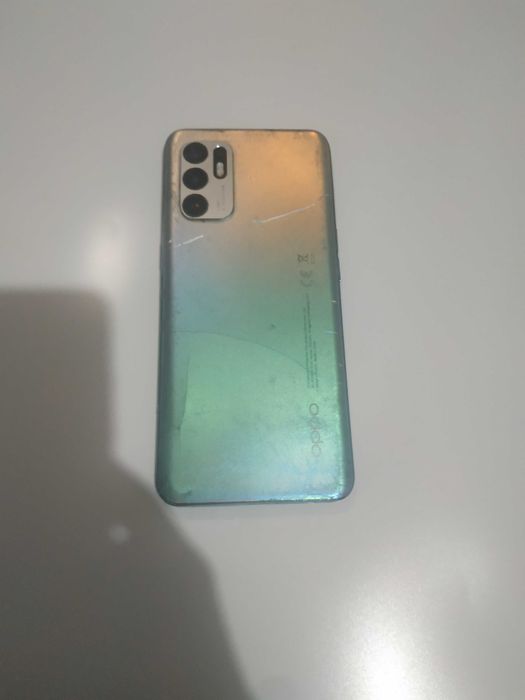 Продам телефон орро reno 6