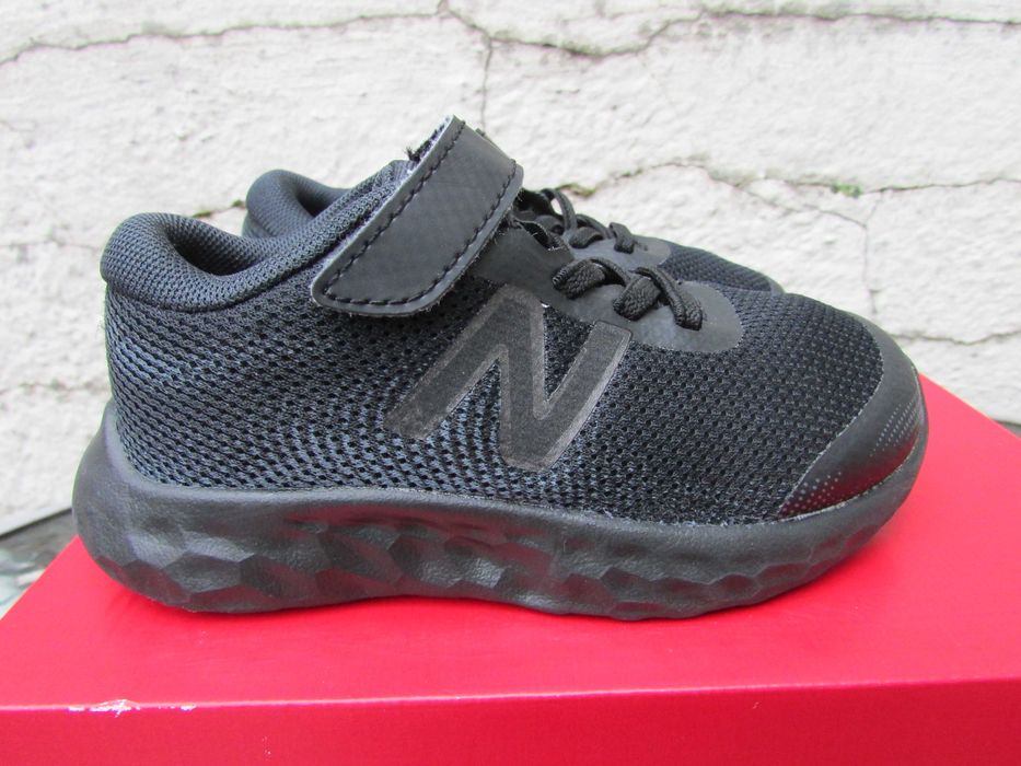 Детски маратонки New Balance 520 V8