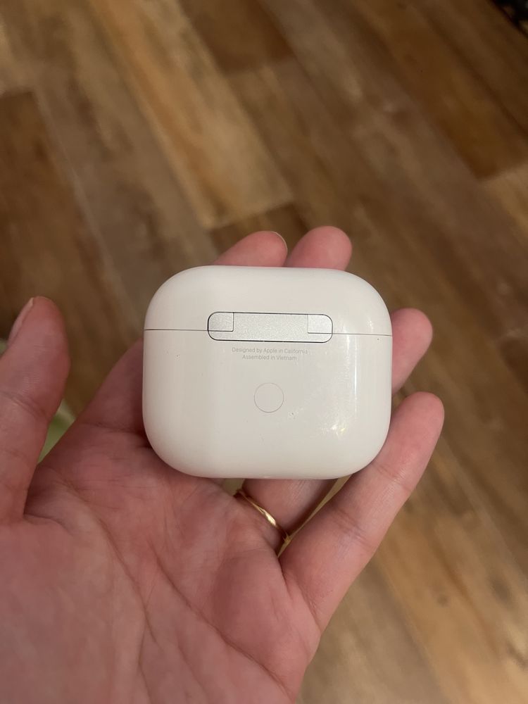 Кейс Airpods 3 оригинал