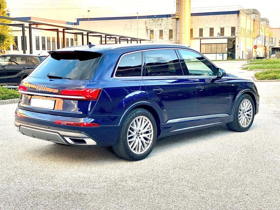 Audi Q7 2022 Sline