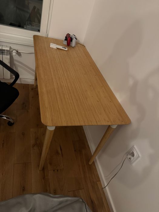 Бюро ikea anfallare / hilver