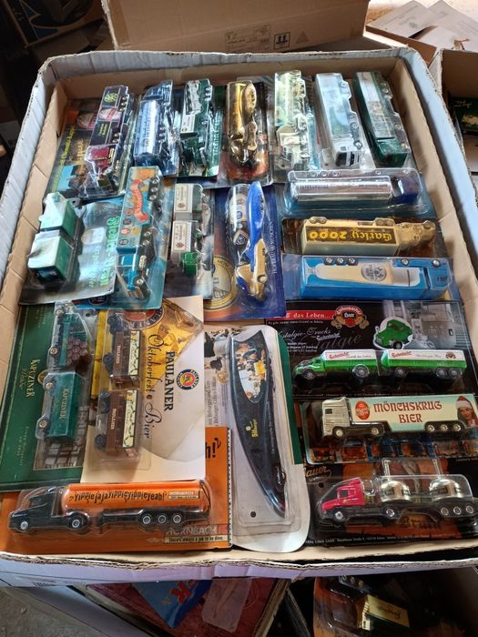 Machete tiruri camioane, aștept oferte pentru marfa in cantitate mare