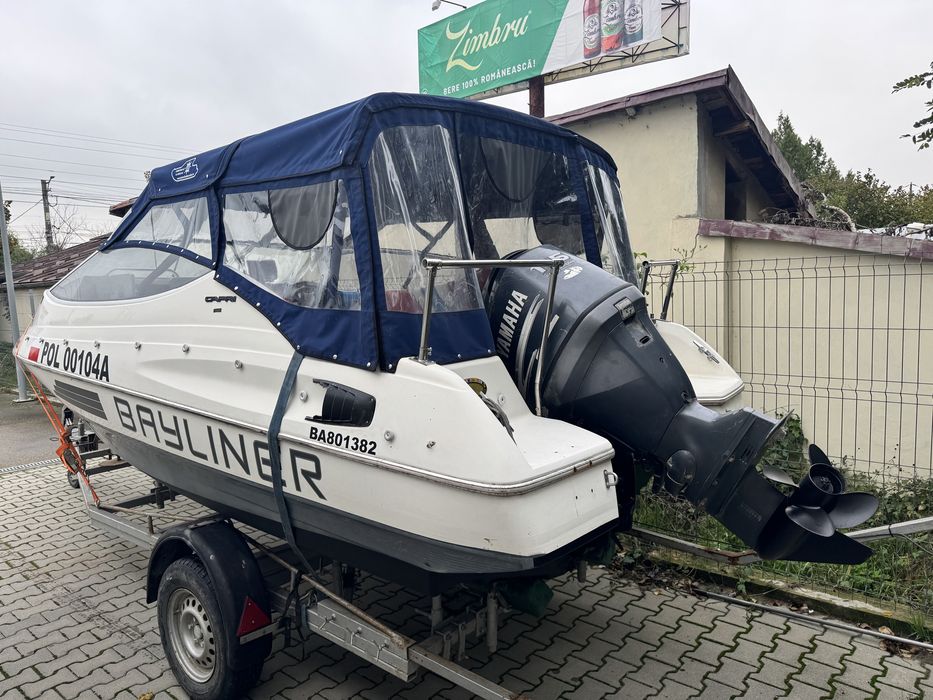 Bayliner Capri motor Yamaha 115 C.P.+Peridoc
