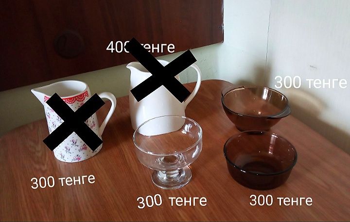 Разная посуда (чайный сервиз, рюмки и т.д.)