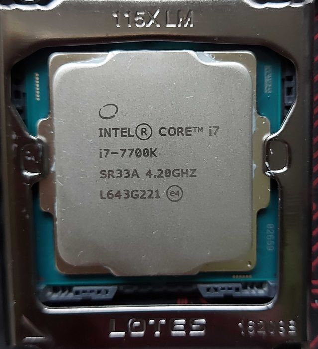 KIT  i7 7700K 4.2GHz + MSI Z170A Gaming M7 + Cooler Intel