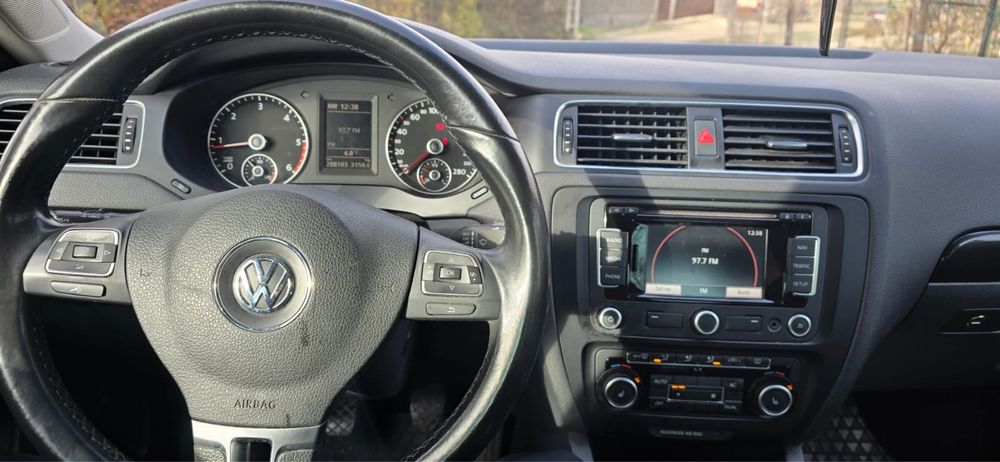 VW Jetta 2011/10 1.6 TDI