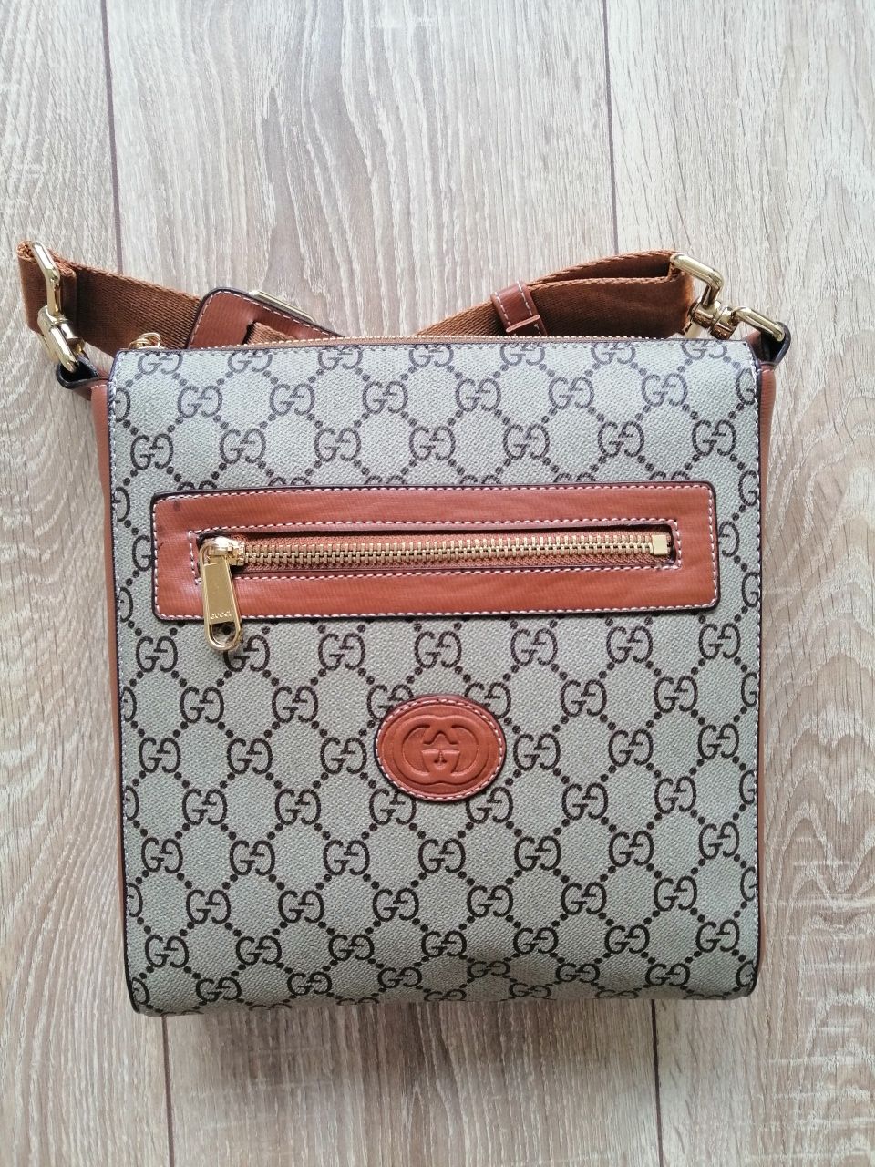 Gucci мъжка елегантна чанта