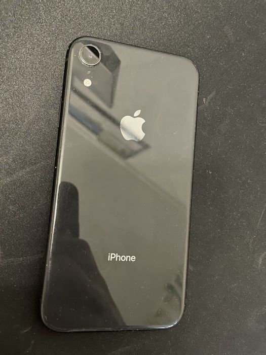 продам iphone xr 64gb