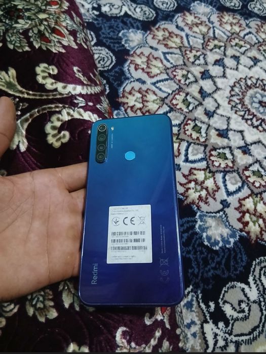 Redme not 8  64gb xolati idial